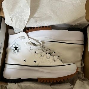 NWT Converse Run Star Hike Size 5.5W
